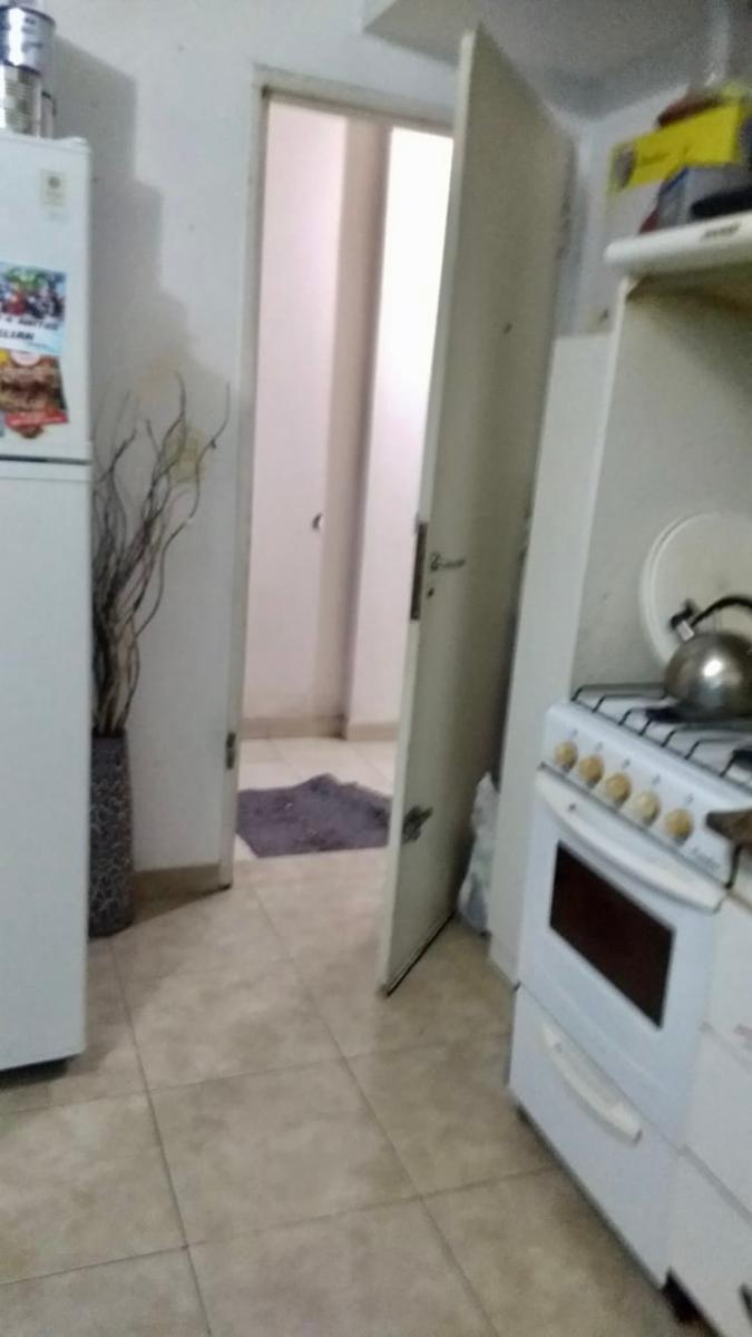Crisologo Larralde 100 · Morón — foto 20