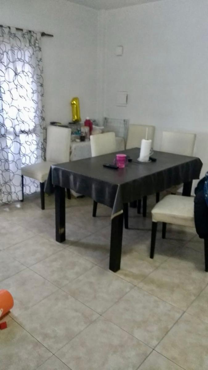 Crisologo Larralde 100 · Morón — foto 32