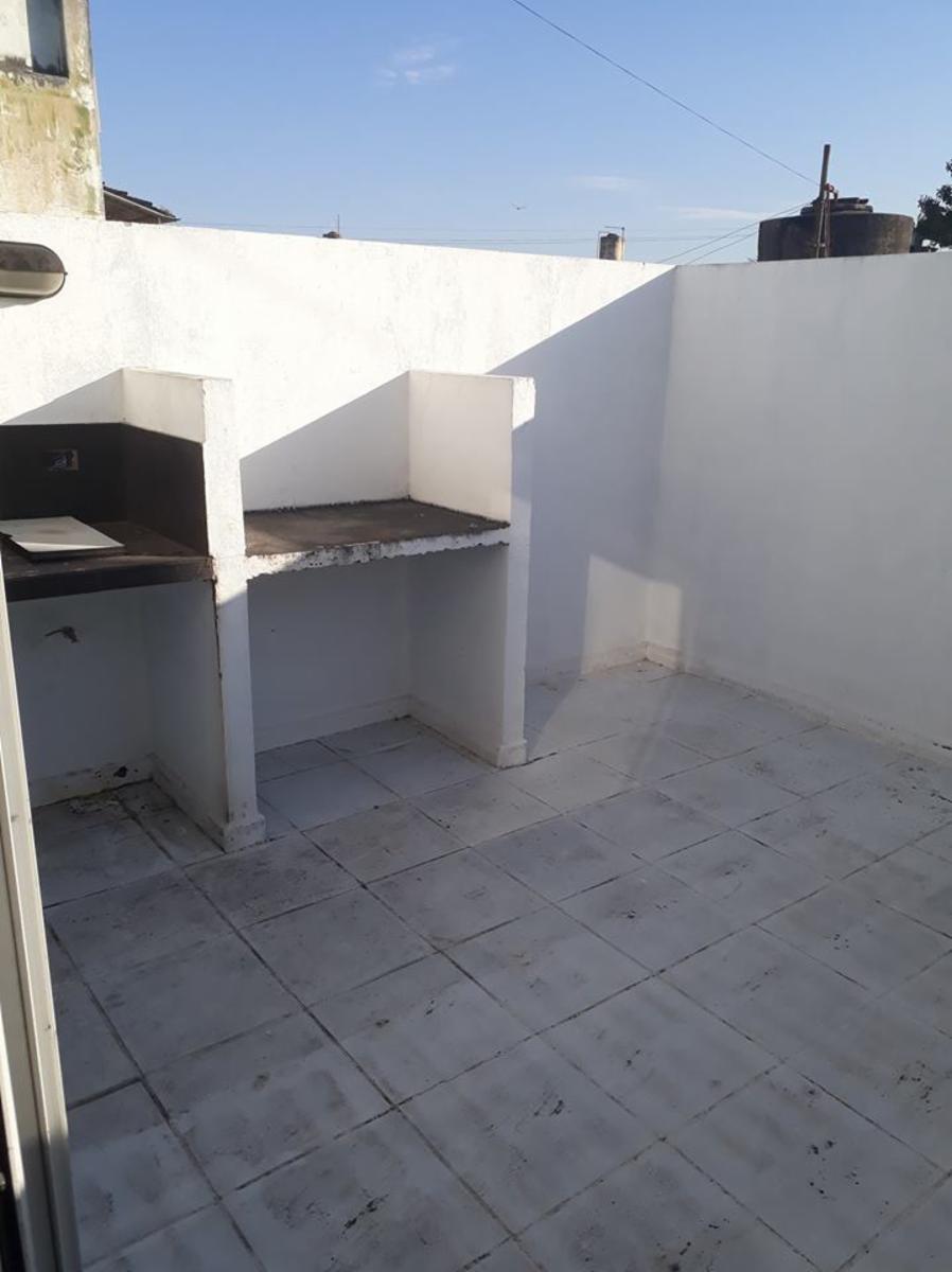 Larrea 1300 · La Matanza — foto 4