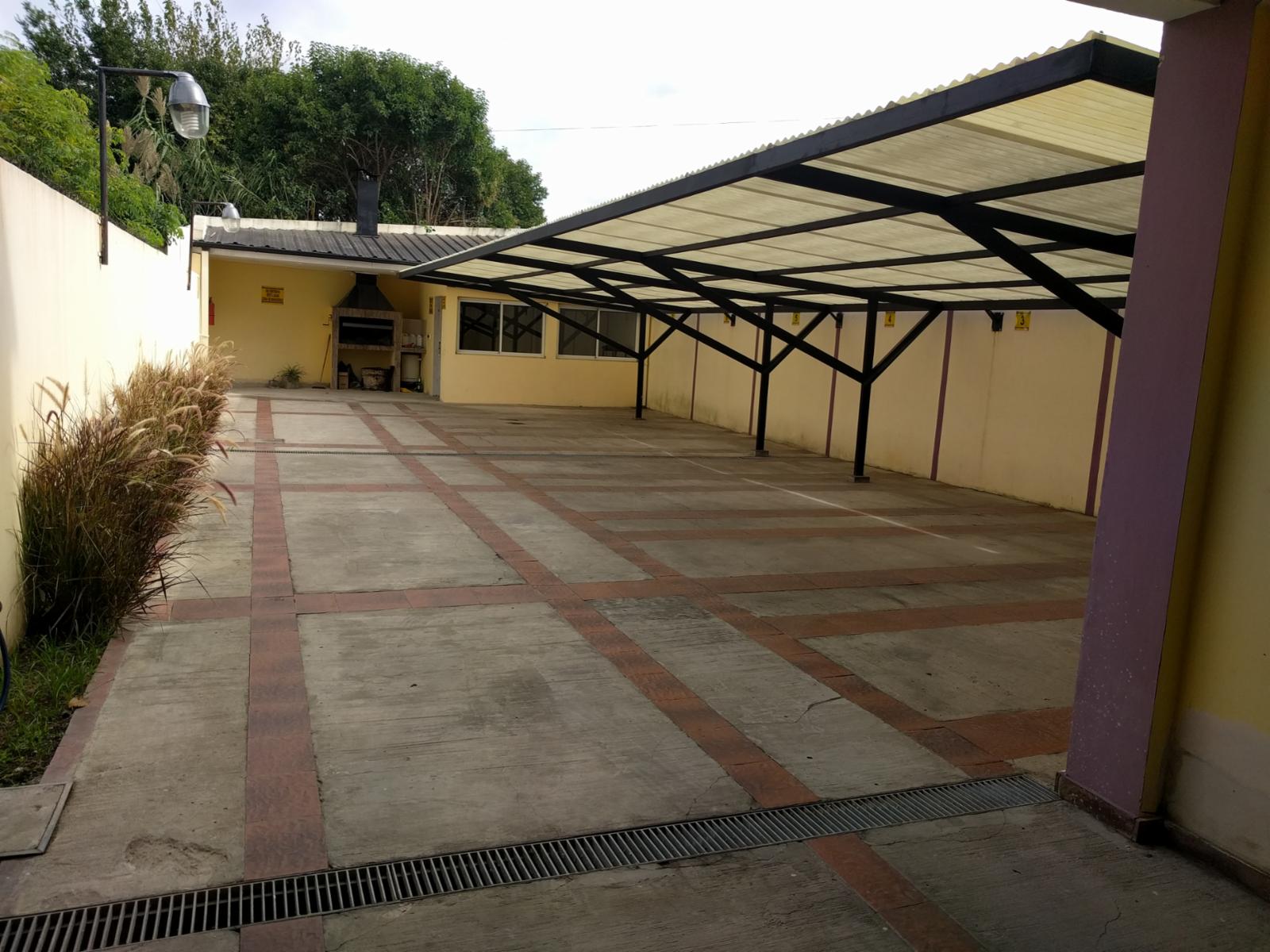 Jose manuel estrada 5129 · Lanús — foto 9