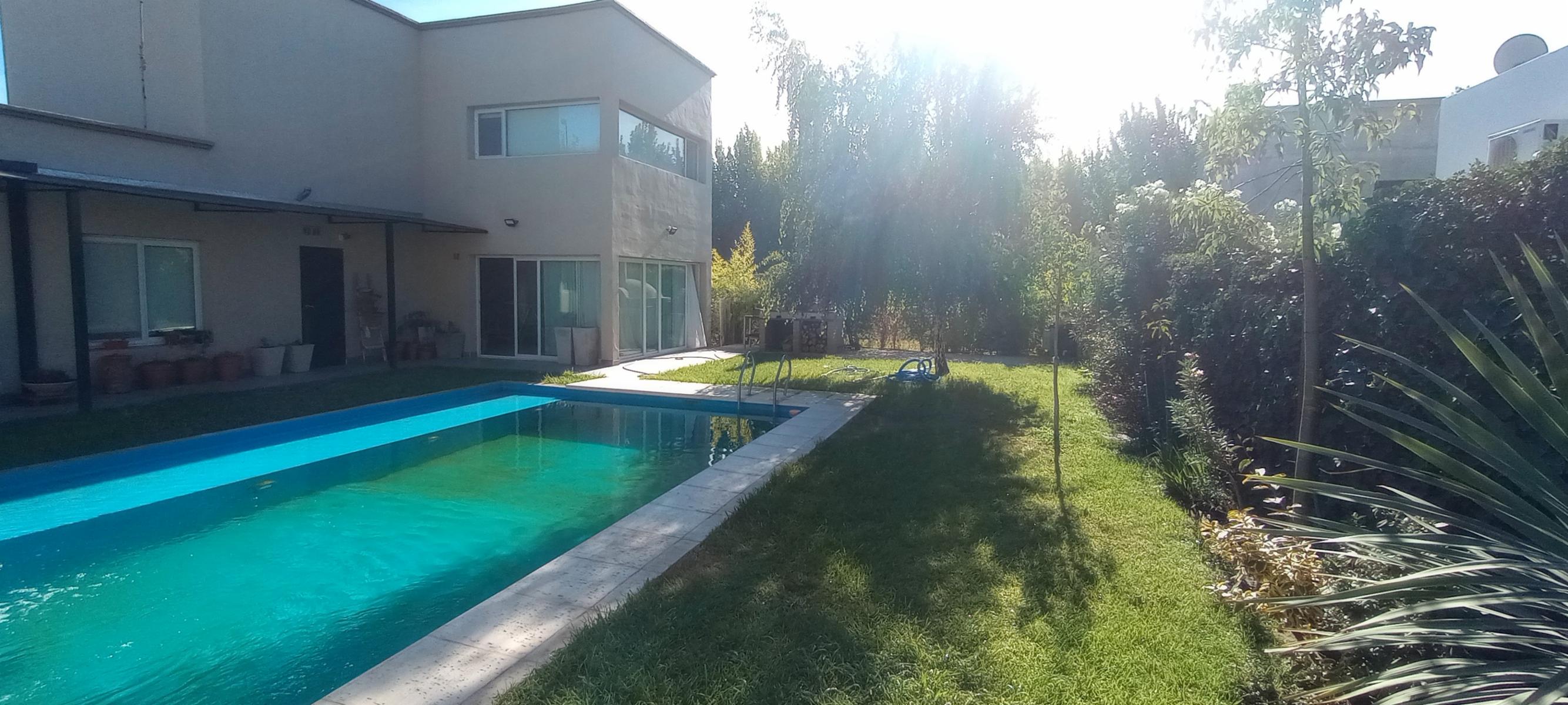 Av Vitervori 2240 · General Roca — foto 17