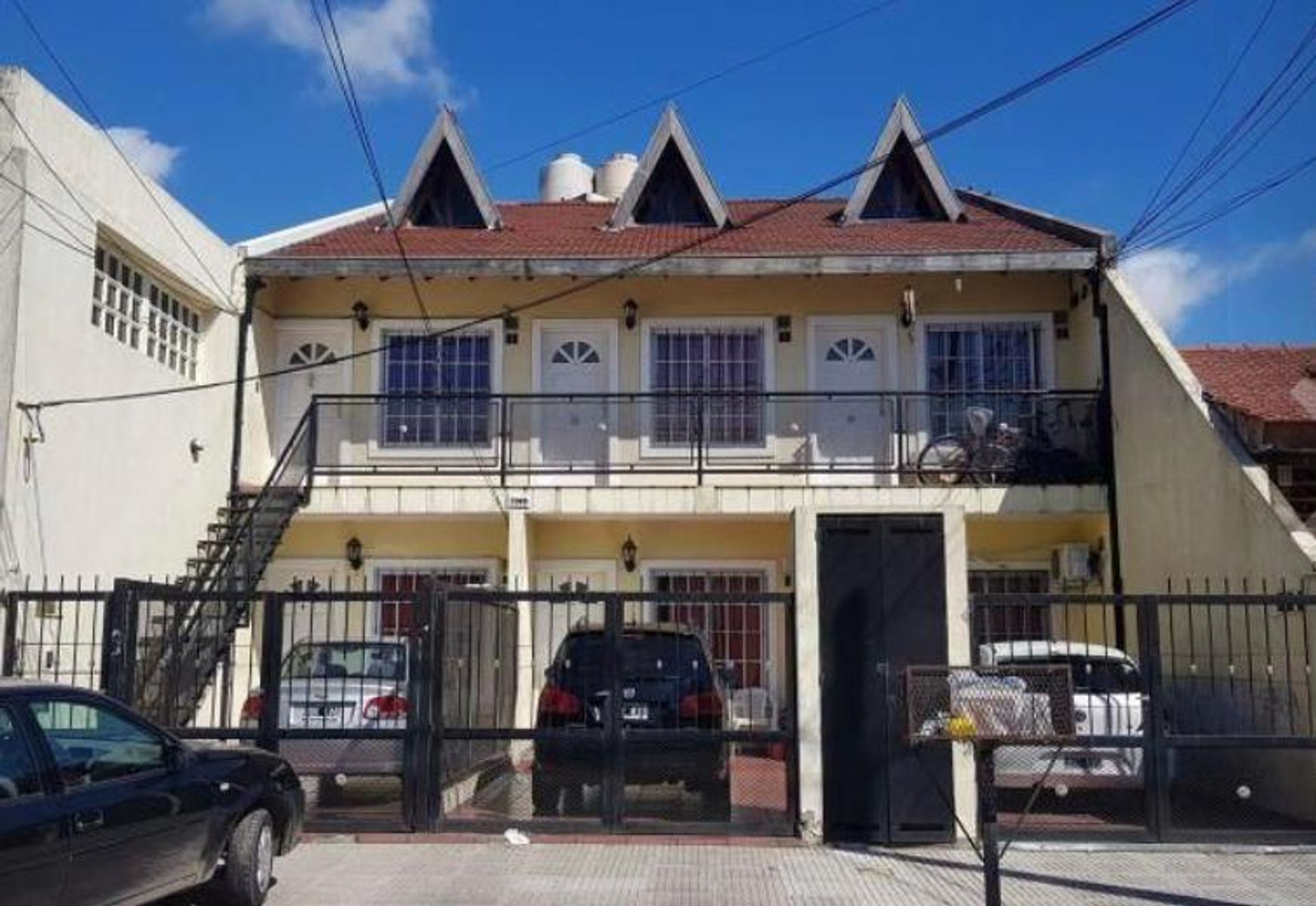 DEPARTAMENTO 3 AMBIENTES CHICO EN PLANTA BAJA VILLA LUZURIAGA