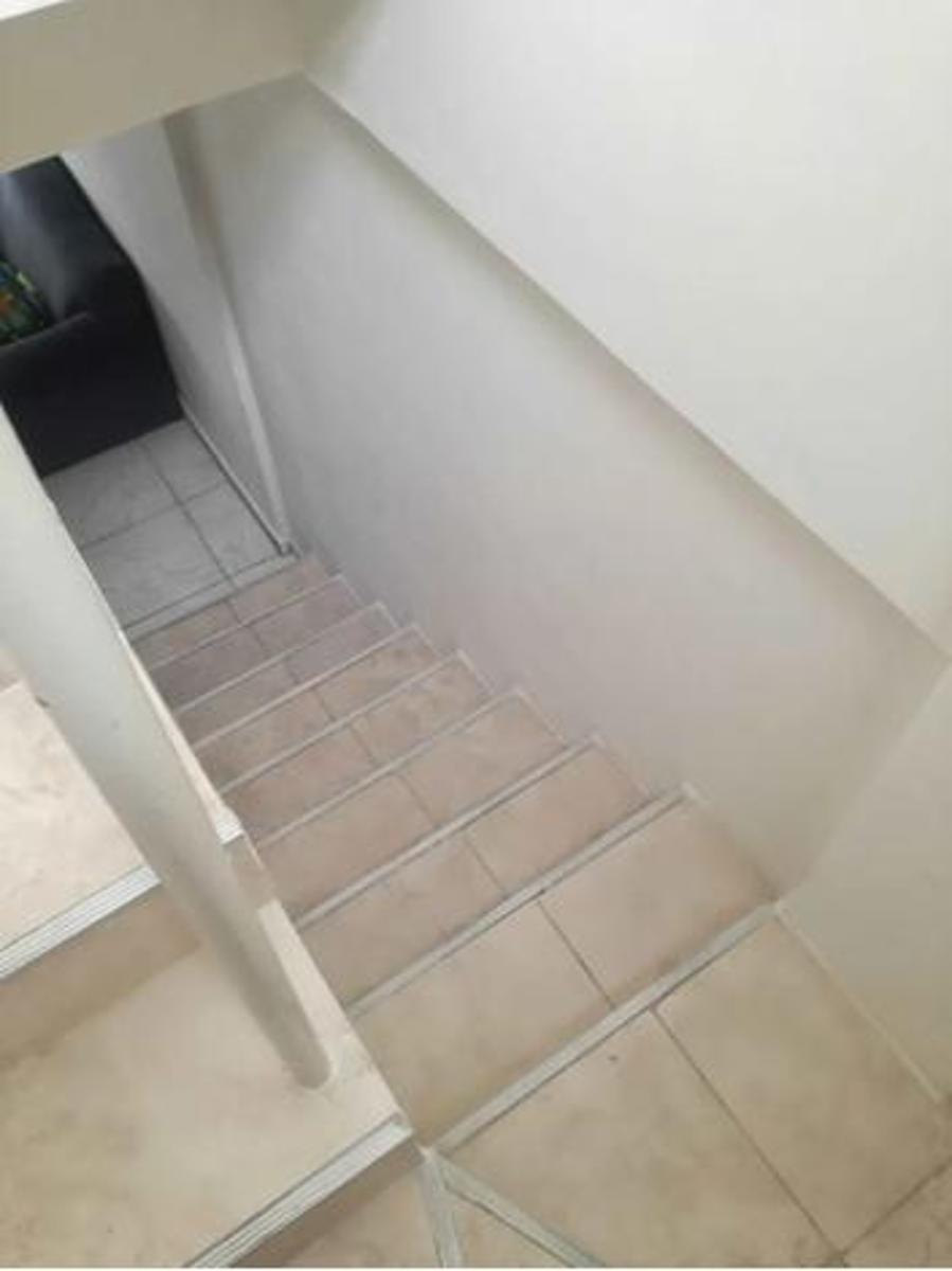 Rivadavia 8500 · Floresta — foto 5