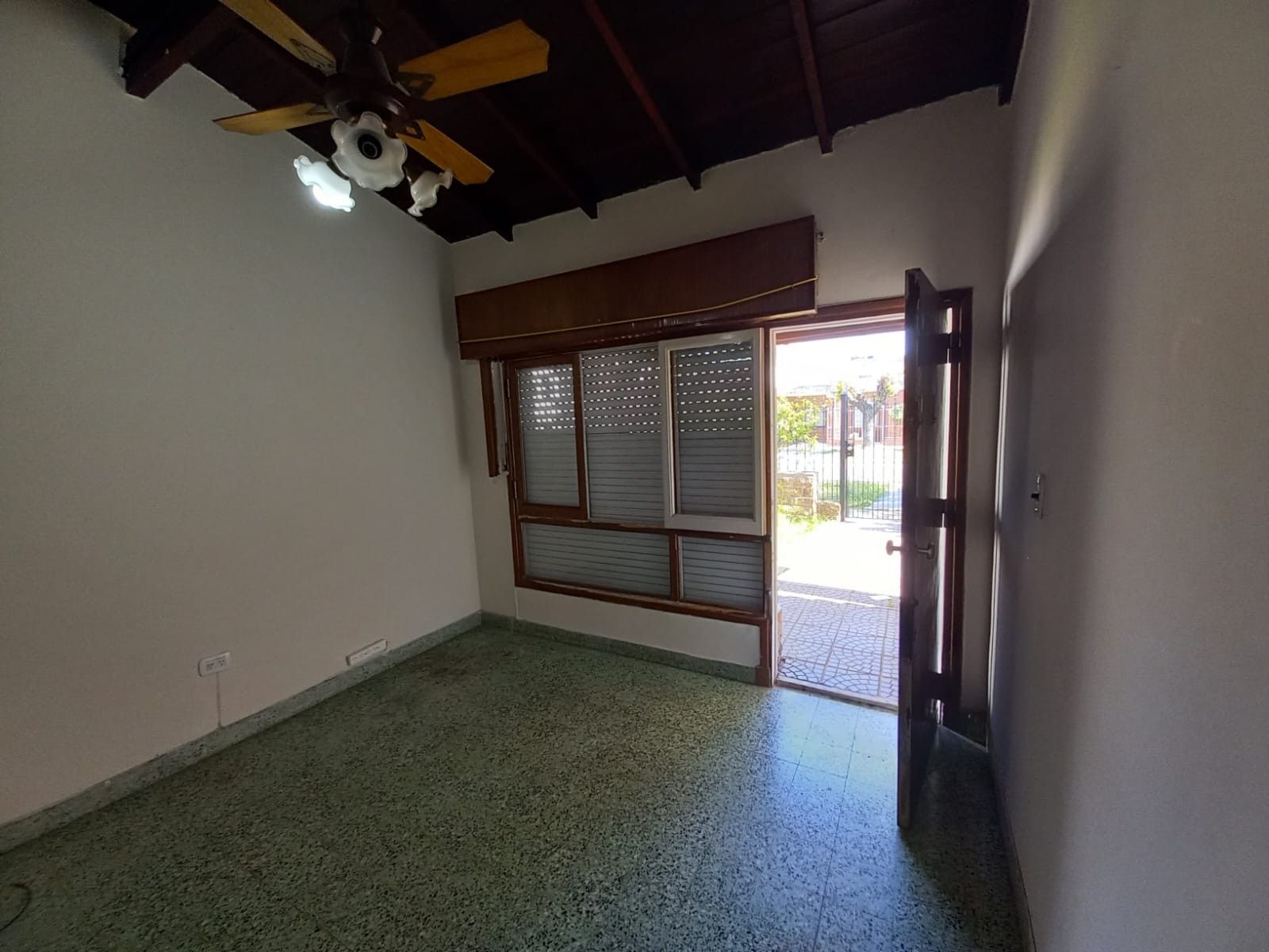 BUCHARDO 3080 · La Matanza — foto 4