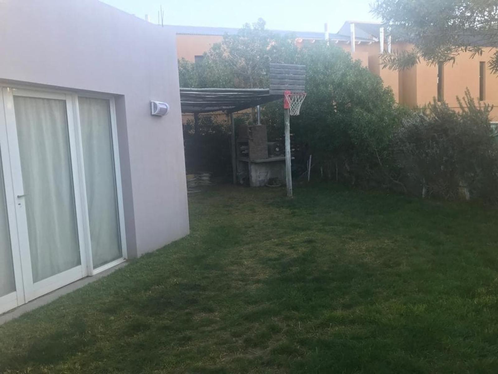 Los Zorzales 50 · Monte Hermoso — foto 5