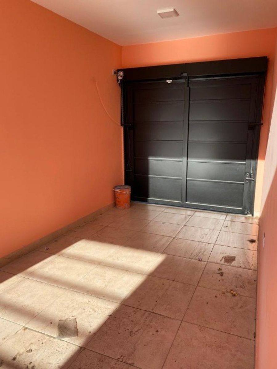 Int Grant 535 · Morón — foto 11