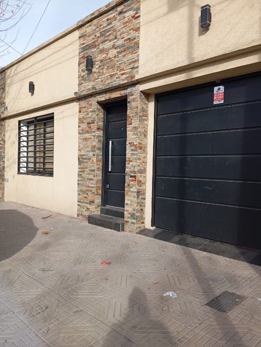Int Grant 535 · Morón — foto 19