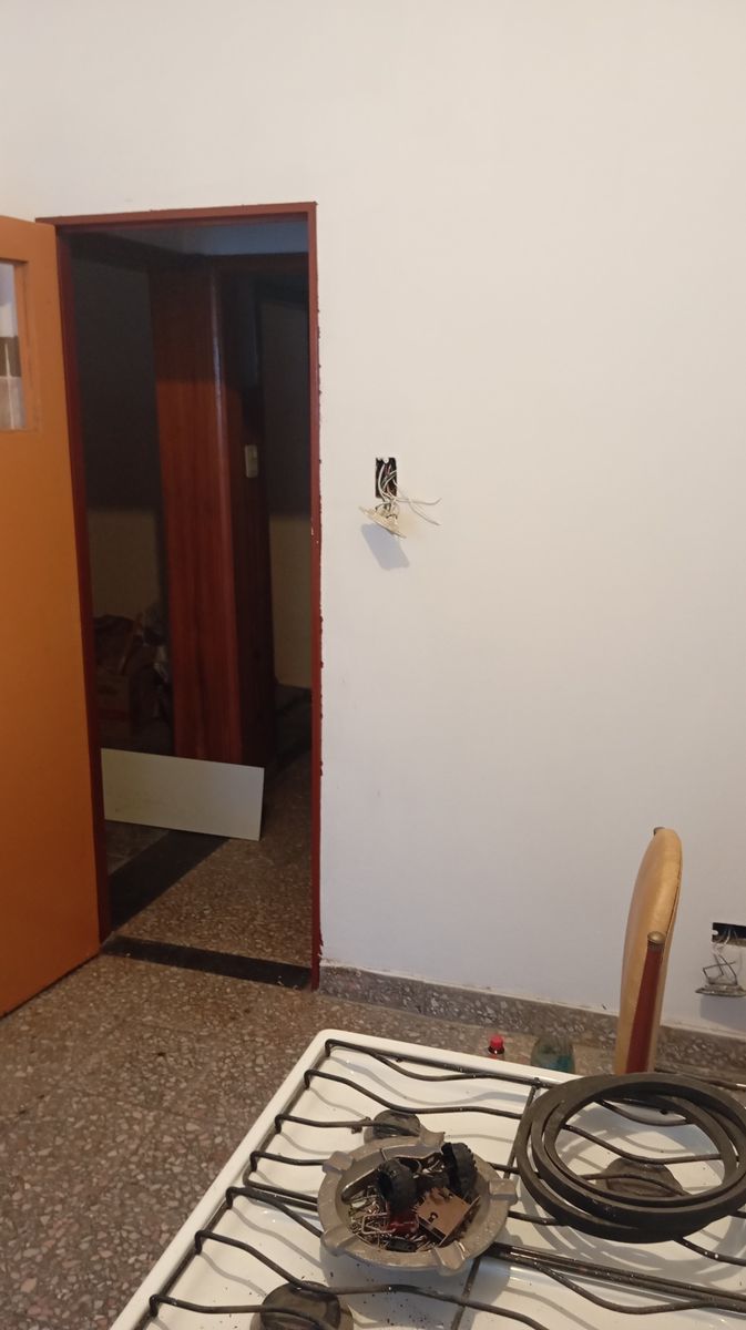 Dean Funes 1584 · La Matanza — foto 3
