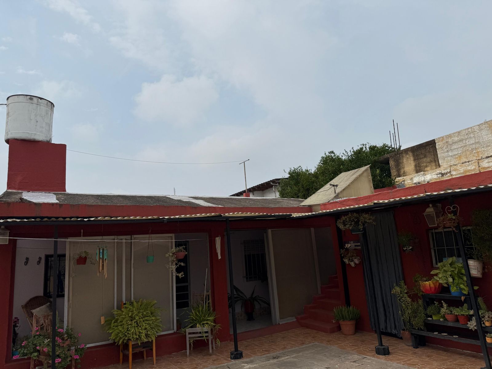 Dos viviendas en mismo lote
