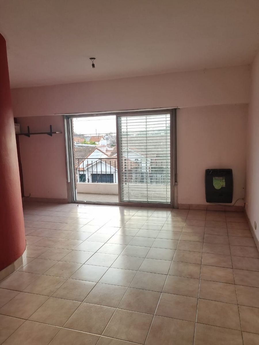 CERRITO 1563 · Lomas De Zamora — foto 4