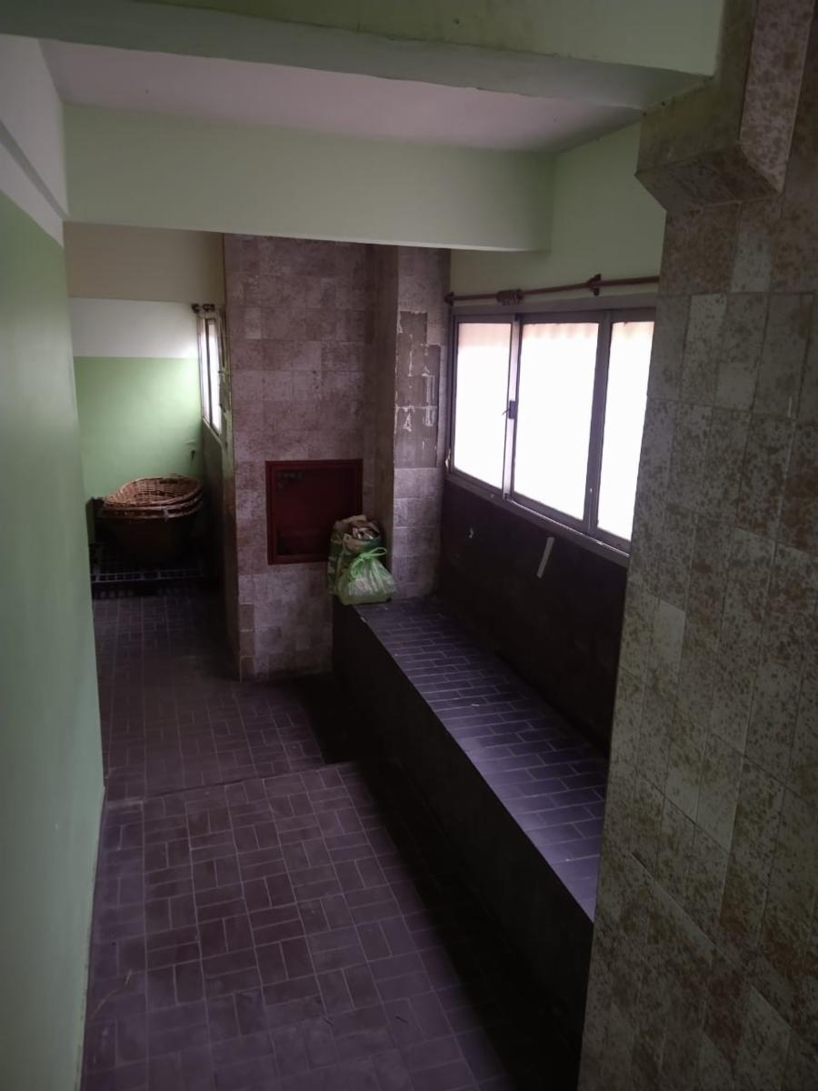 GRAL JOSE GERVASIO ARTIGAS 2000 · Villa General Mitre — foto 3