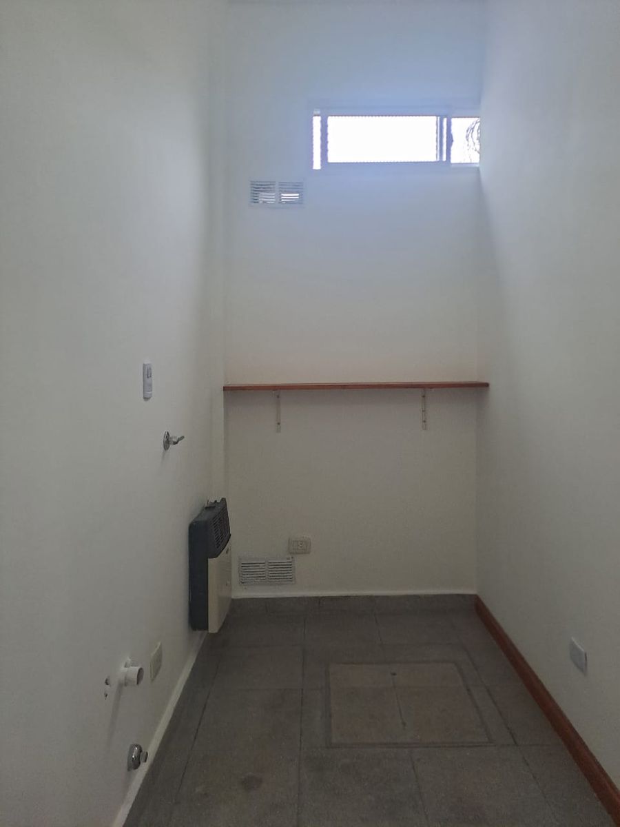 UGARTECHE AL 1100 · La Matanza — foto 12
