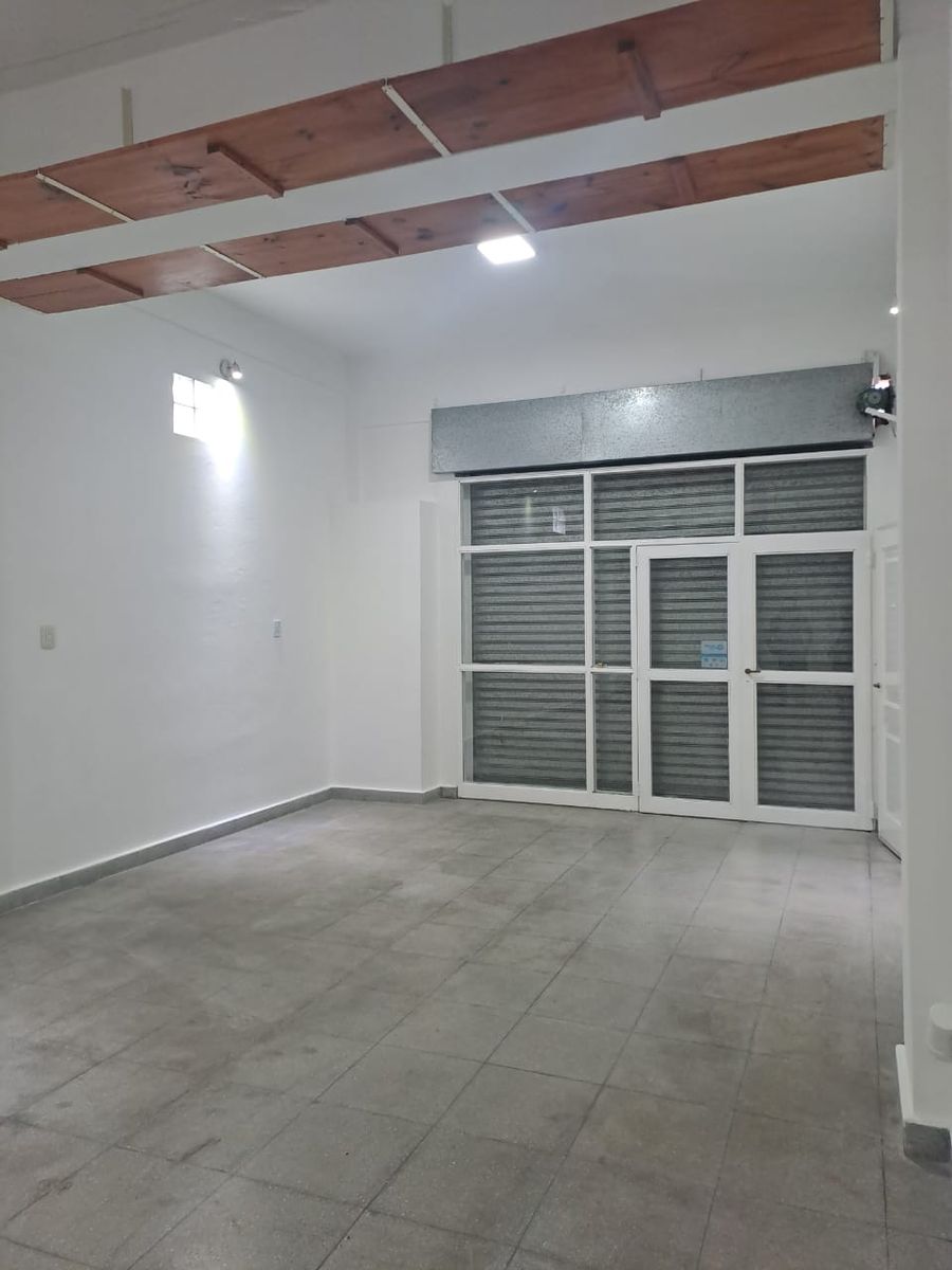 UGARTECHE AL 1100 · La Matanza — foto 4