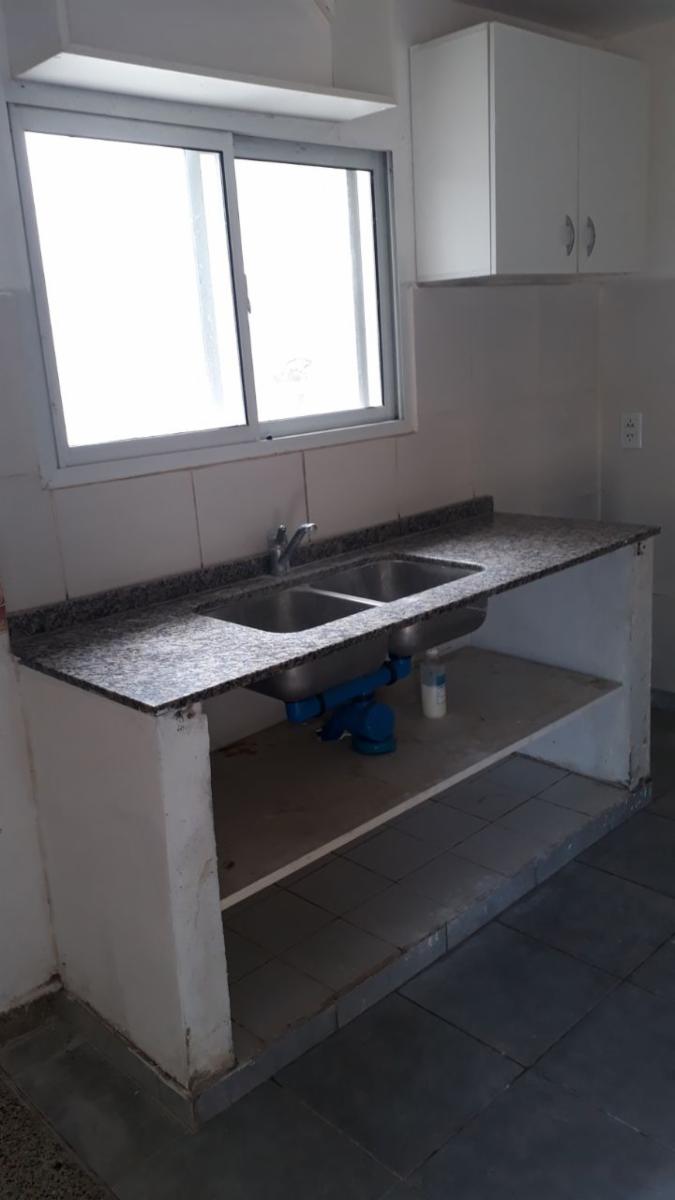 Primera Junta 499 y Alberdi Nro. 2932 San Lorenzo · San Lorenzo — foto 16