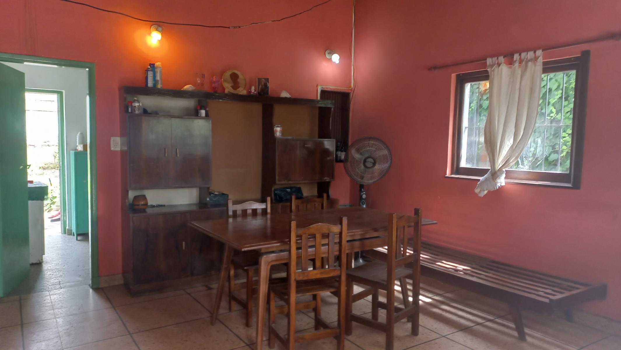 Avenida 6 entre Paseos 106 y 107 · Villa Gesell — foto 4