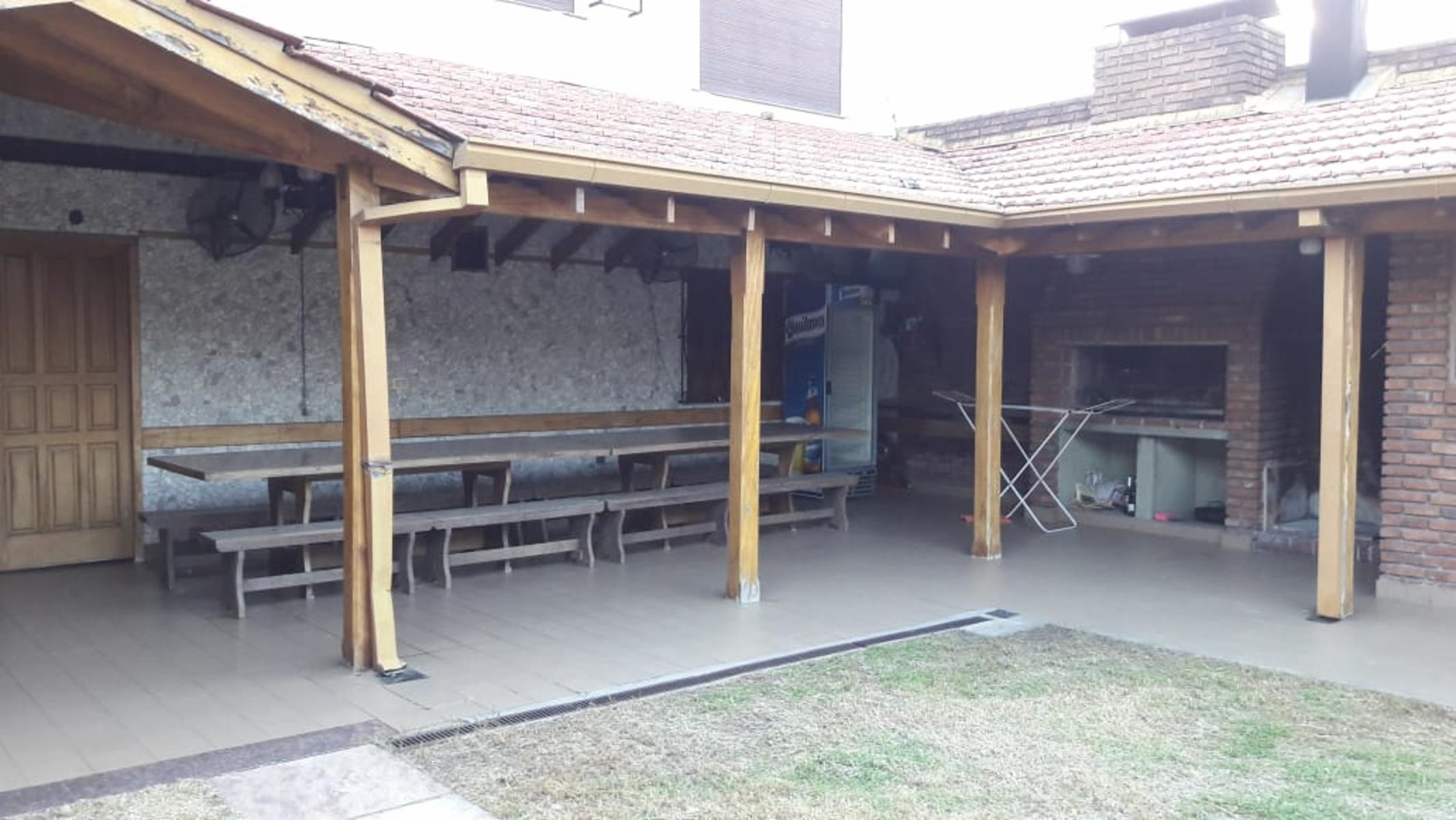 Thames 1238 · La Matanza — foto 16