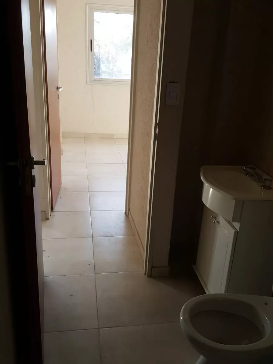 AVDA. RIVADAVIA 28500 · Morón — foto 5
