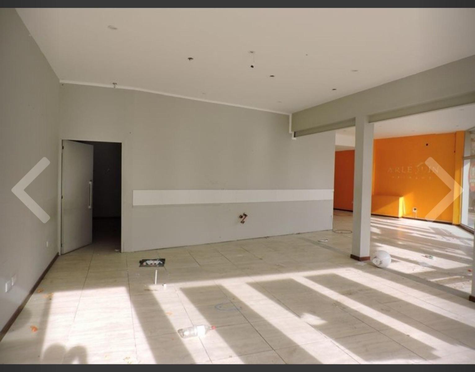 Avenida 3 Bis y Paseo 105 · Villa Gesell — foto 6