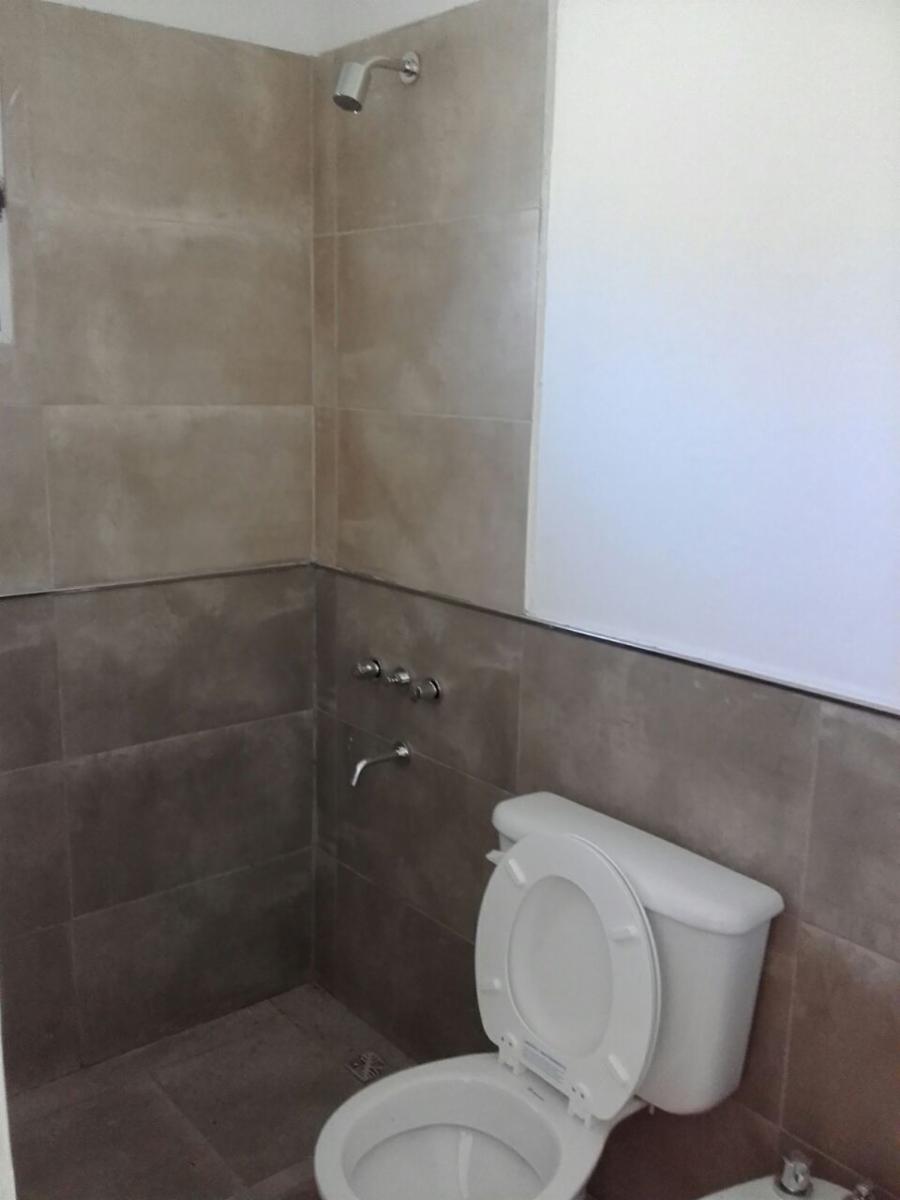 Monoambiente en 112 y 29 · Mercedes — foto 3