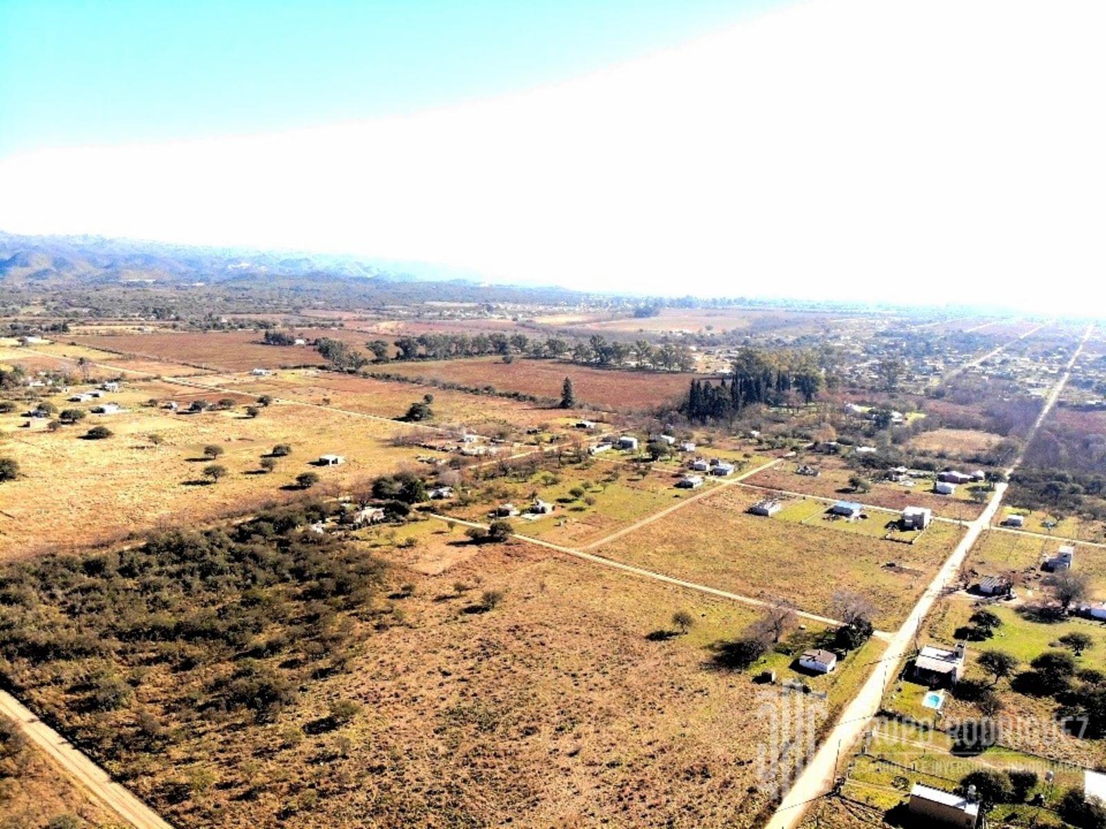 ANISACATE A UN MINUTO DEL RÍO · Santa María — foto 4