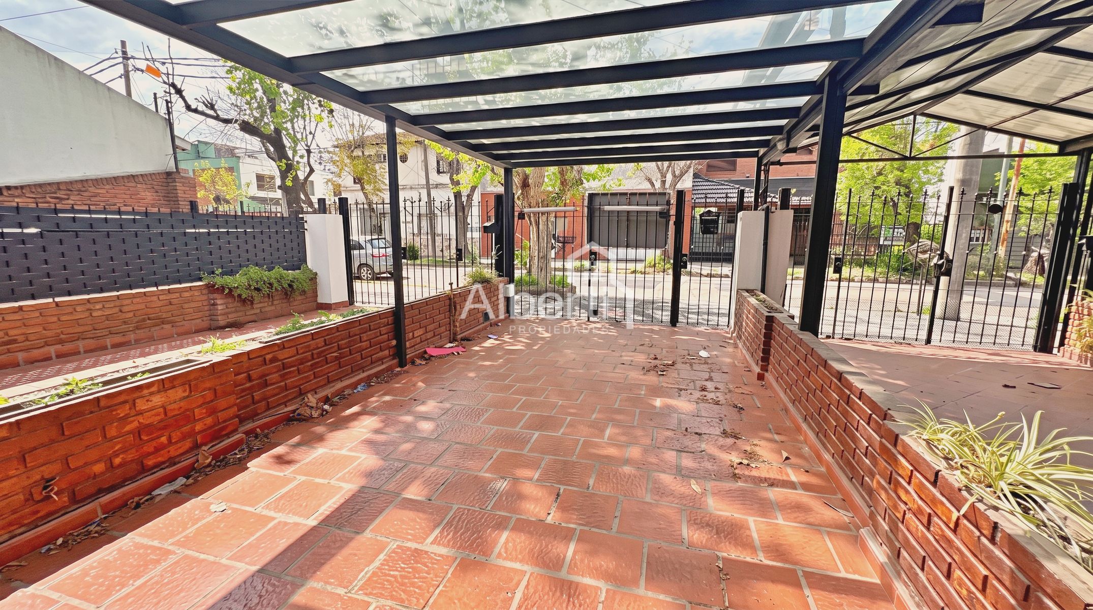 José María Moreno 1143 · Morón — foto 24