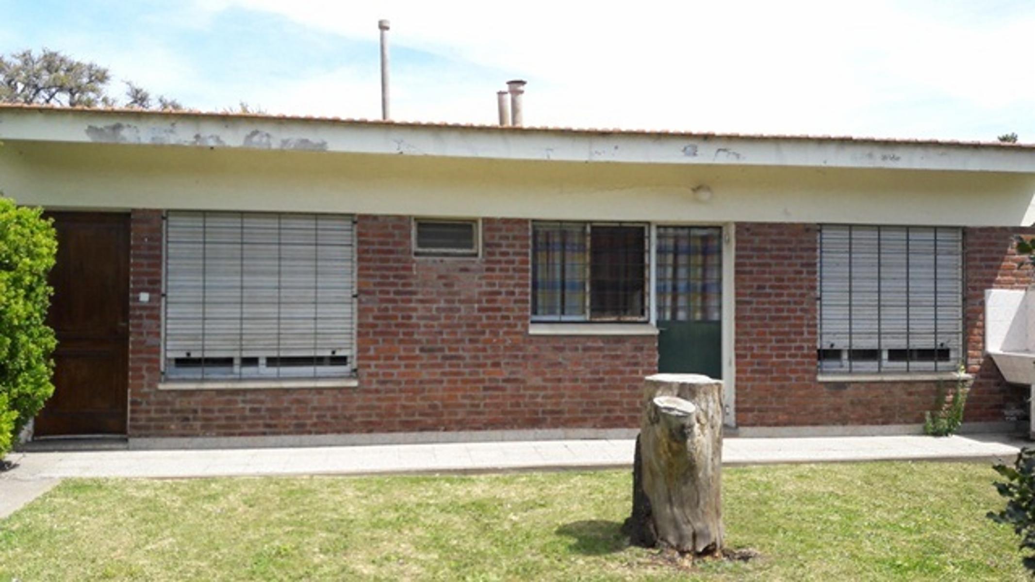 calle31e30y32 · General Alvarado — foto 6