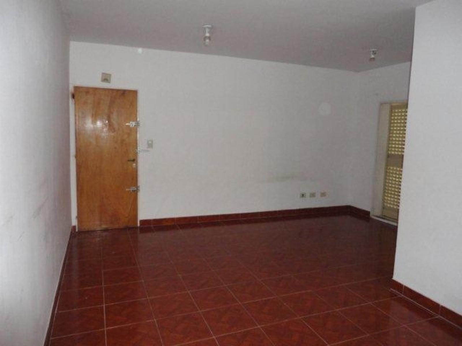 RAMON SANTAMARINA 1049 T 9 D 5 · Esteban Echeverría — foto 5
