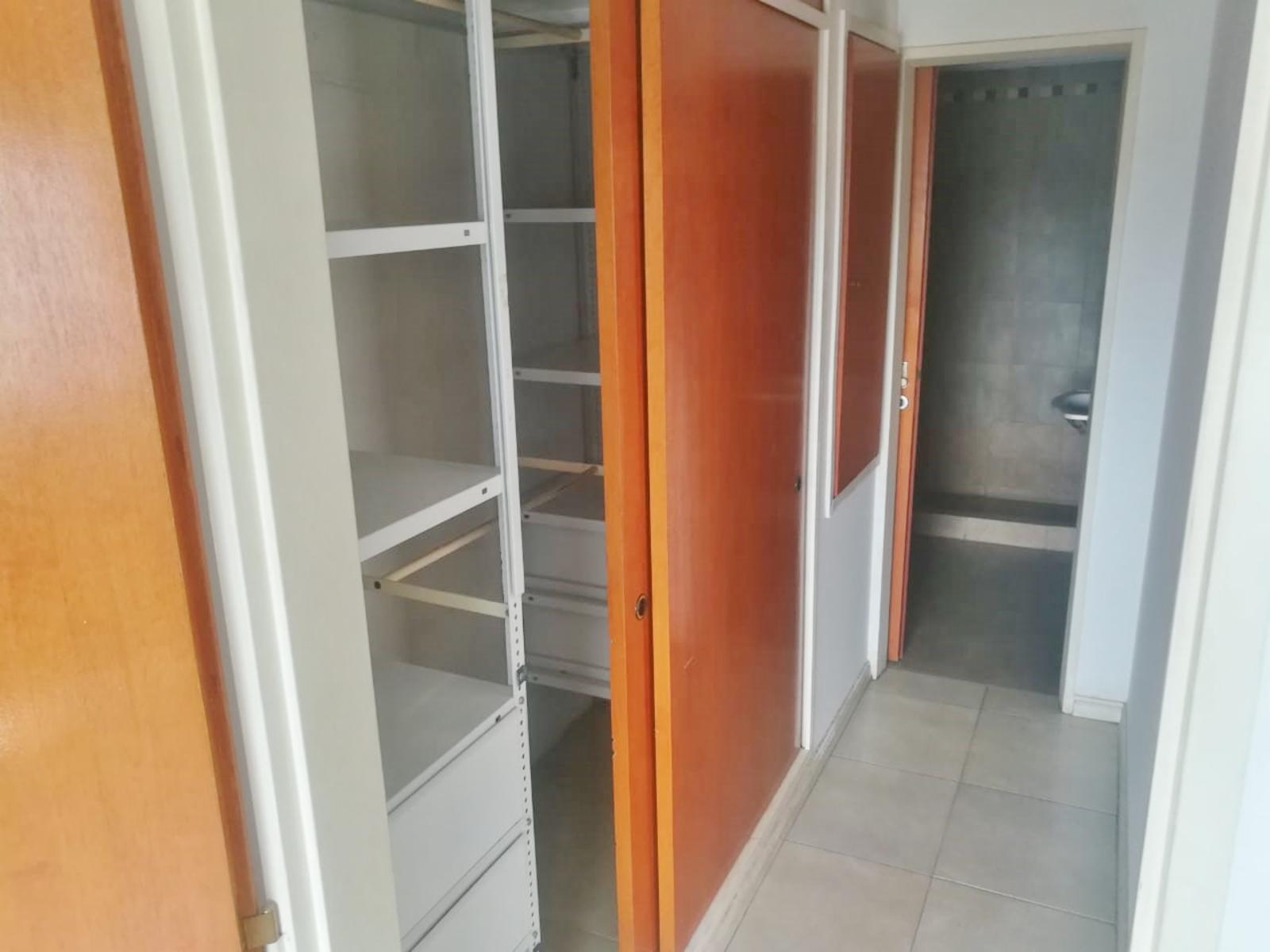 Ortiz de Rosas 600 · Morón — foto 5