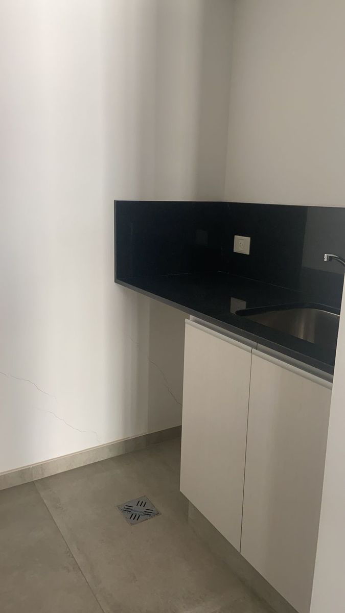 RAMON L FALCON 5795 · Villa Luro — foto 16