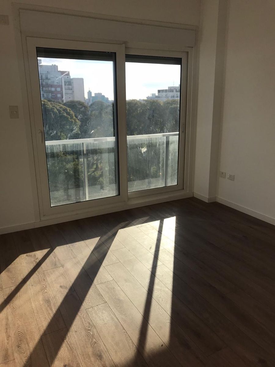 RAMON L FALCON 5795 · Villa Luro — foto 4