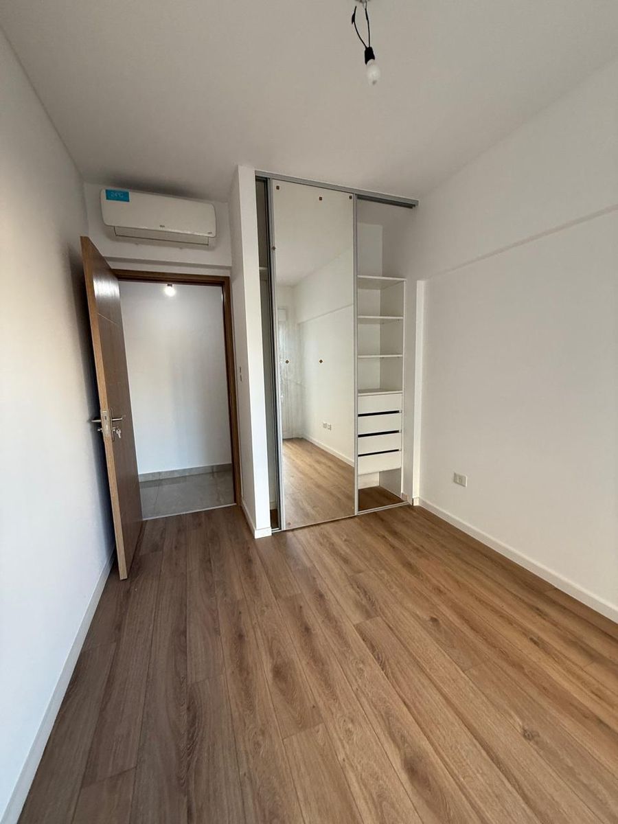 RAMON L FALCON 5795 · Villa Luro — foto 37
