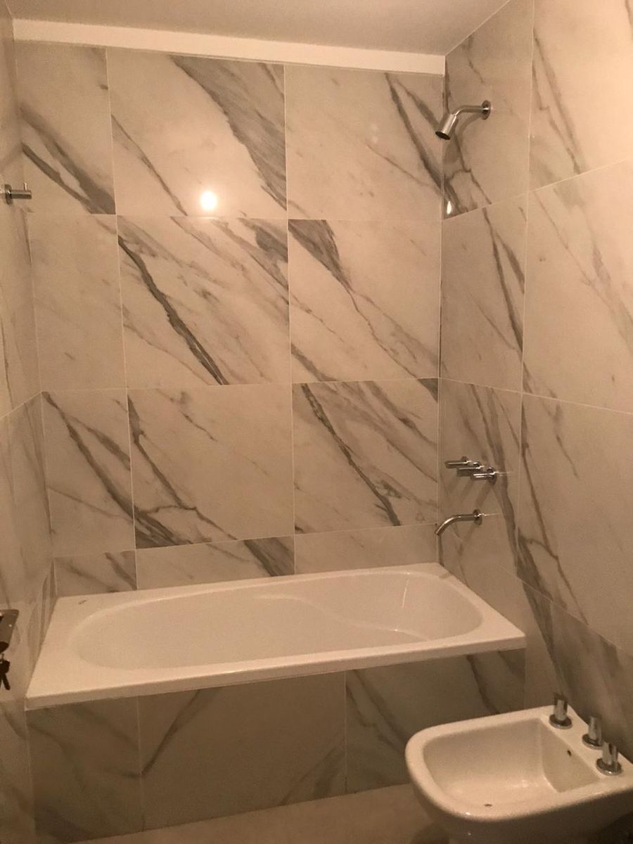 RAMON L FALCON 5795 · Villa Luro — foto 7