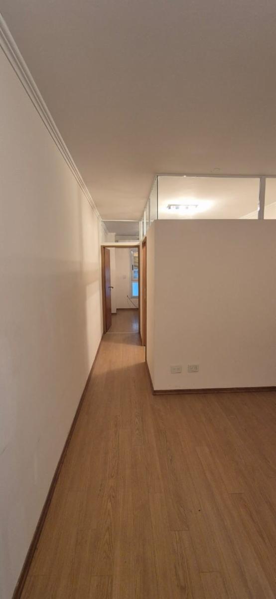 Hermosa Oficina de 27 m² en alquiler en Perfecto Estado en El Corazóndel Microcentro