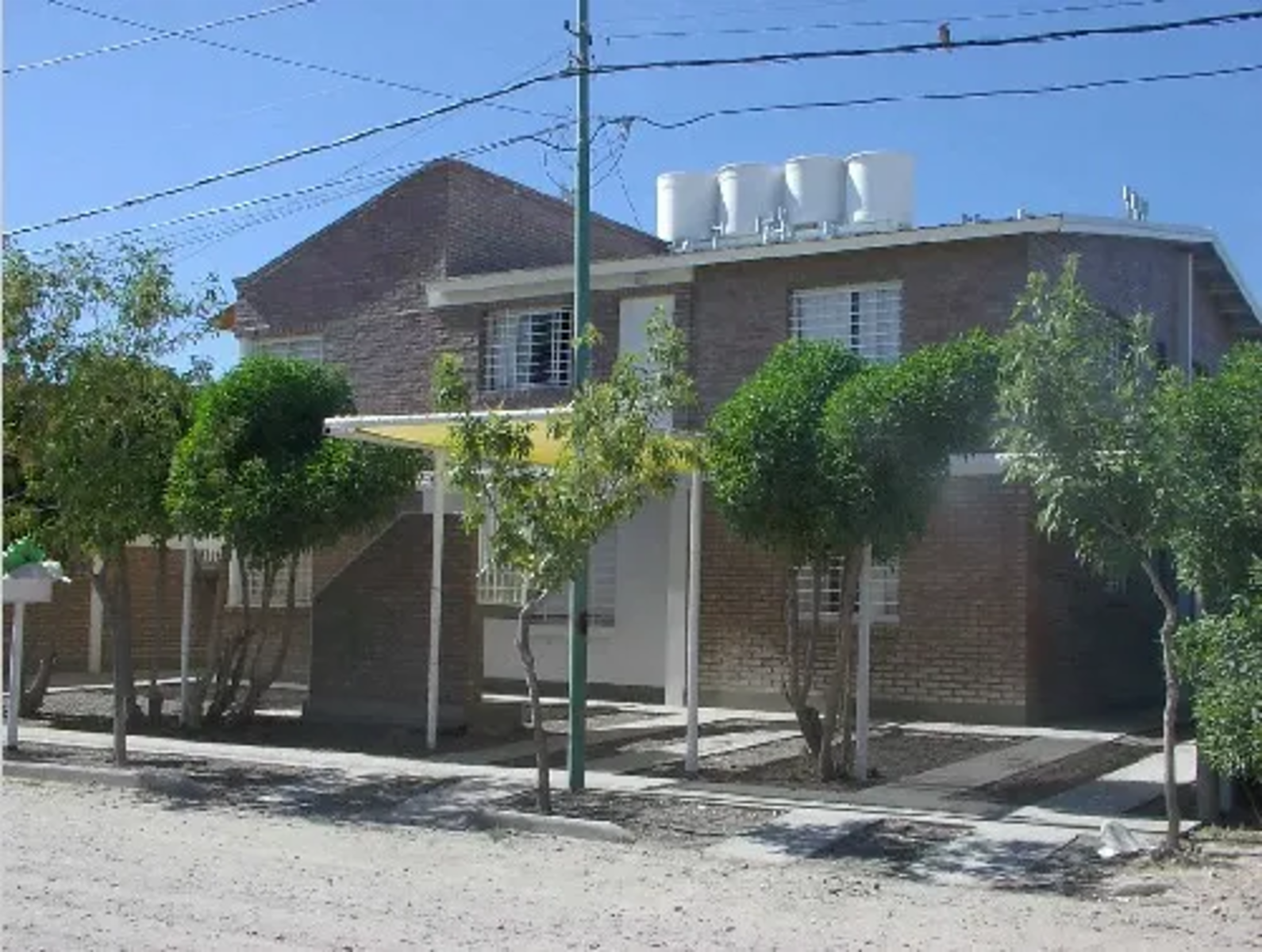 Hermoso complejo de 9 departamento en Venta