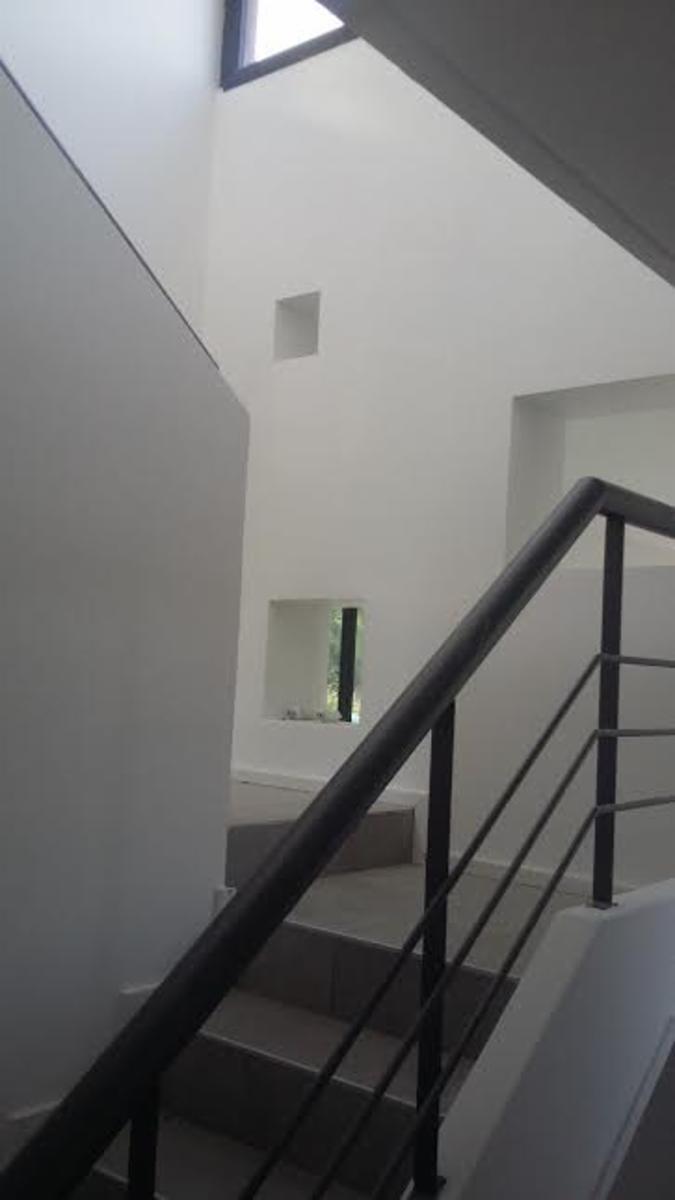 SARAVI 1700 · Pilar — foto 35