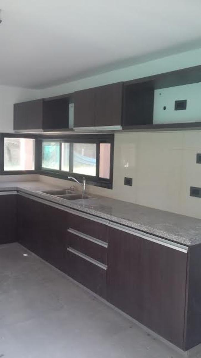 SARAVI 1700 · Pilar — foto 40