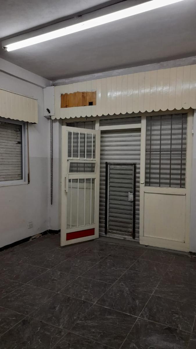 ALBARELLOS 125 · La Matanza — foto 3