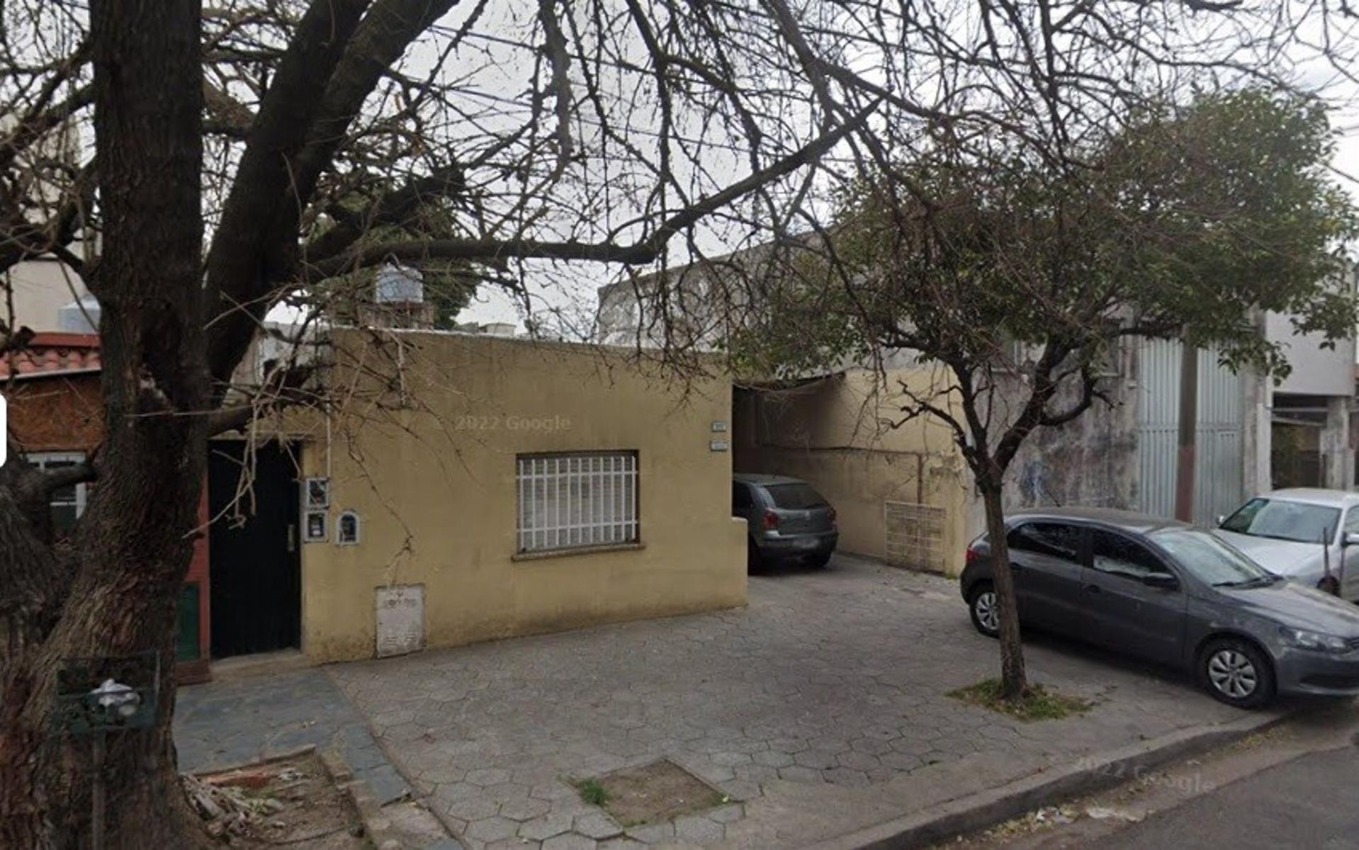 BUCHARDO 2781 · La Matanza — foto 3