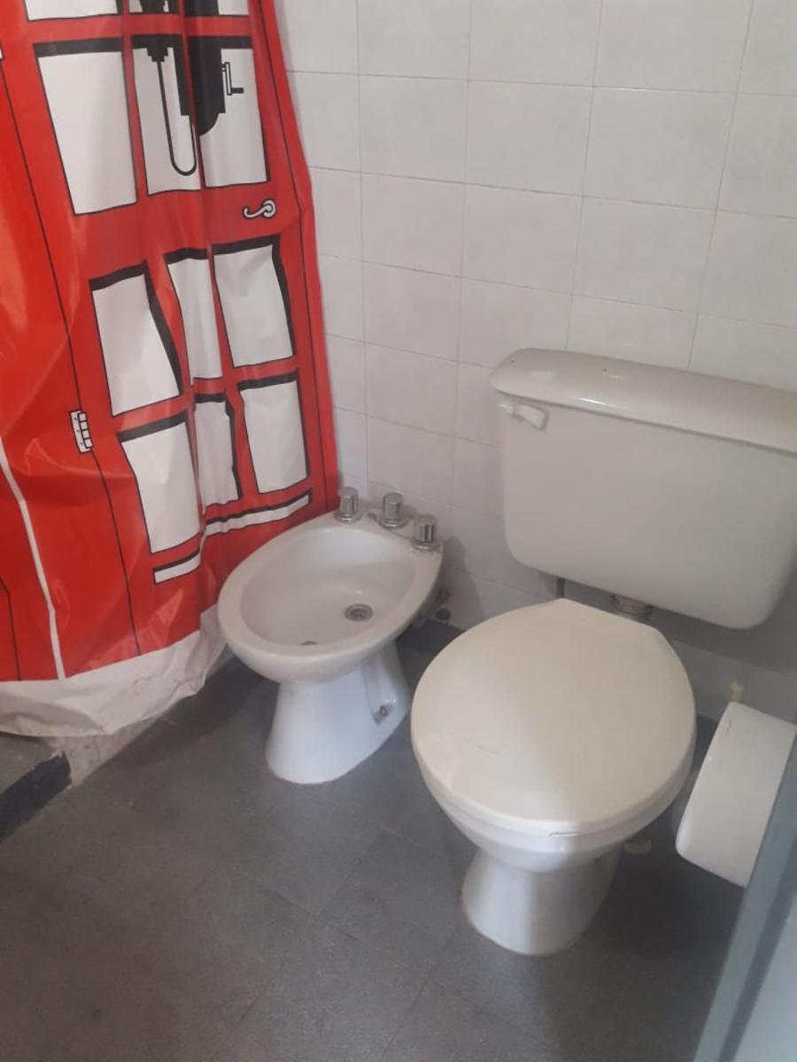 Int Grant 100 · Morón — foto 7