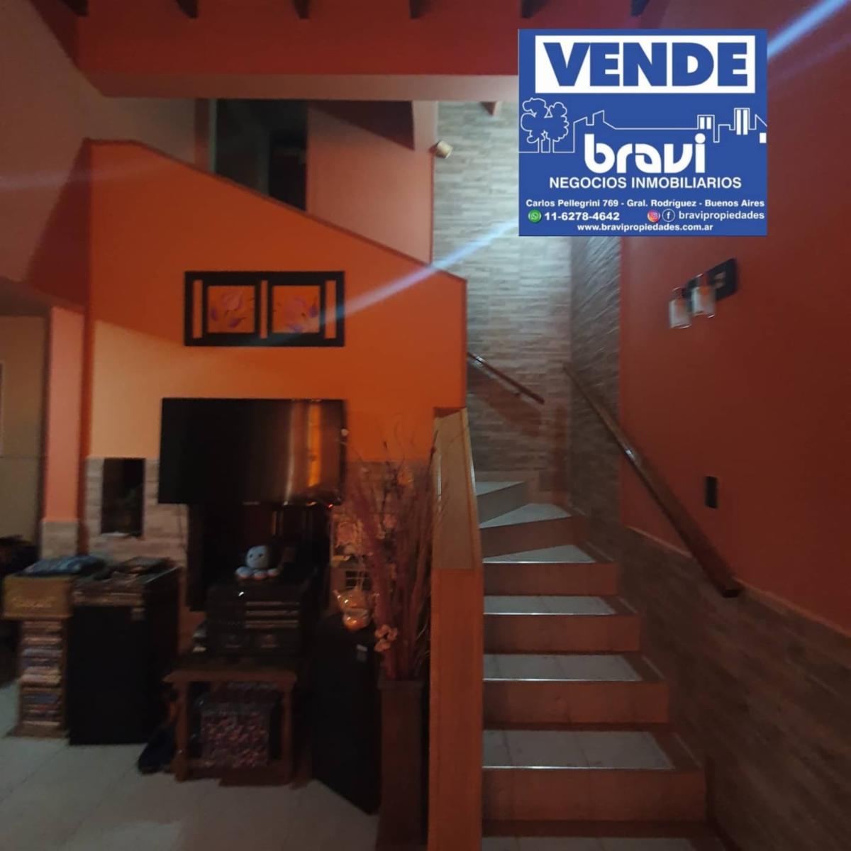 Venta chalet con pileta  en  Gral Rodriguez