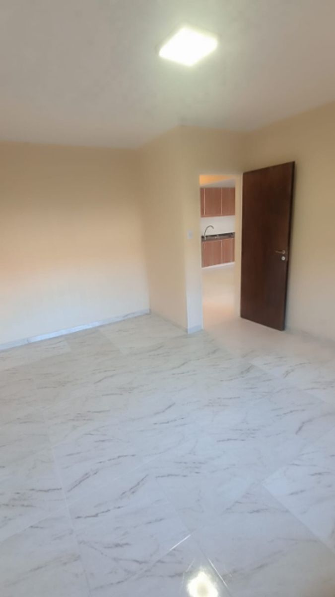 Amadeo Jacques 365 · Morón — foto 13