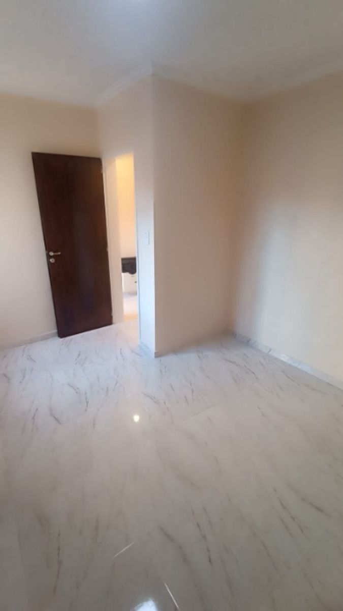 Amadeo Jacques 365 · Morón — foto 6