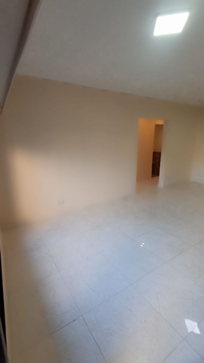 Amadeo Jacques 365 · Morón — foto 9