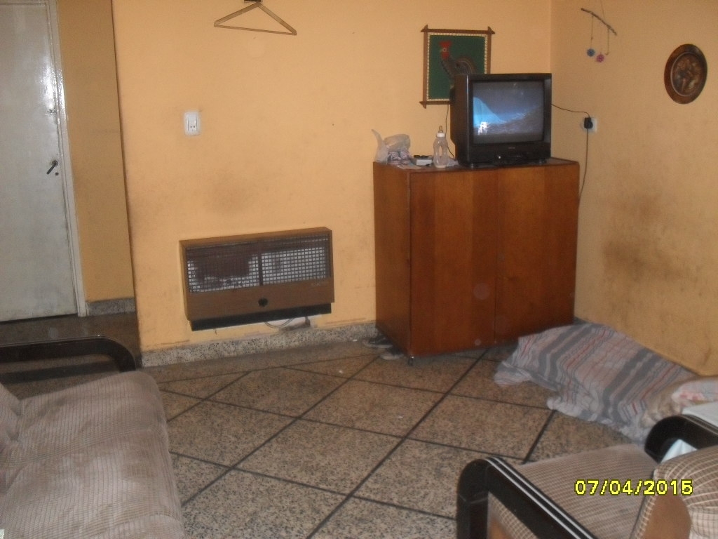 Colón al 900 · Morón — foto 6