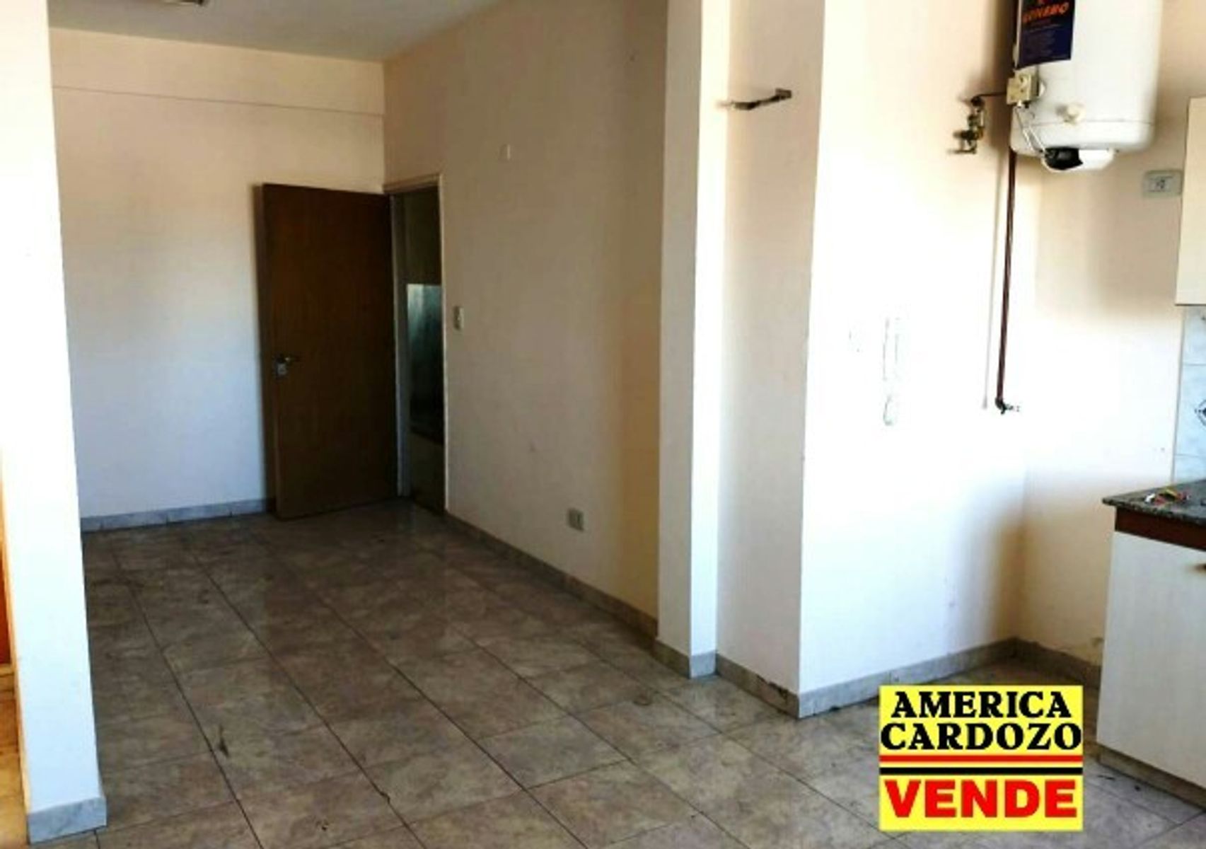 Avenida Brtolome Mitre 689 · Moreno — foto 5