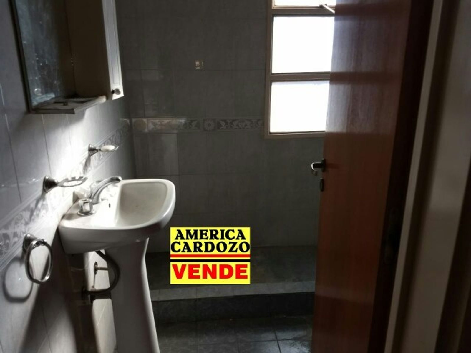 Avenida Brtolome Mitre 689 · Moreno — foto 8