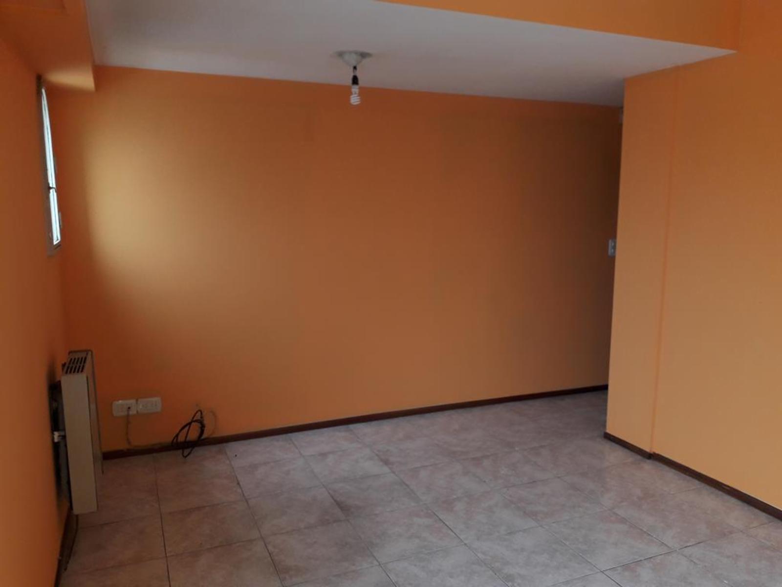 AVENIDA VELEZ SARSFIELD 564 · La Matanza — foto 8
