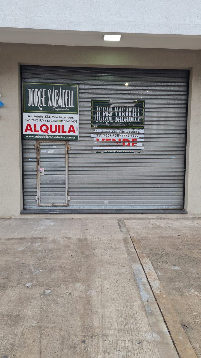 excelente local sobre av. Arieta frente al banco provincia
