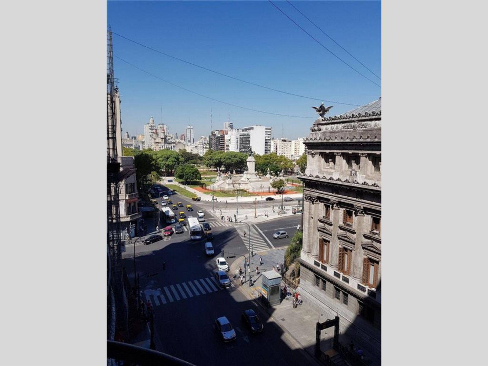 *NUEVO PRECIO* Piso en Venta en Congreso 4 dormitorios 3 baños 180 m2, balcón al frente – Rivadavia 1800