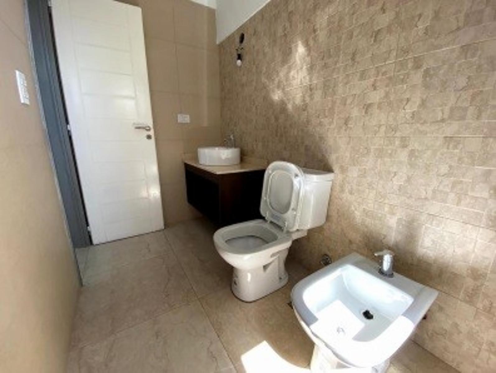 Casullo 347 · Morón — foto 13